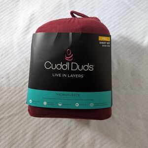 Cuddl Duds Full Dark Red Microfleece Sheet Set New Unused